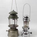 698 1425 PARAFFIN LAMPS